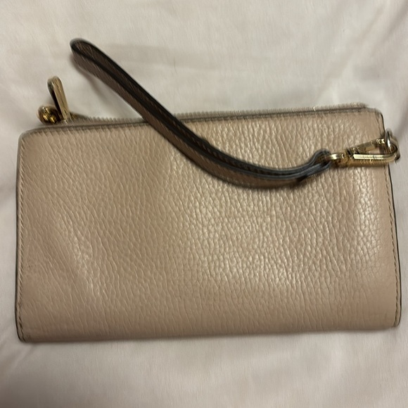 $10 Michael Kors Wallet double zipper - Picture 4 of 10